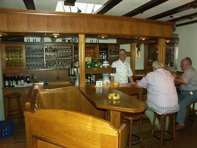 Hotel Taunusblick Homberg  ภายนอก รูปภาพ